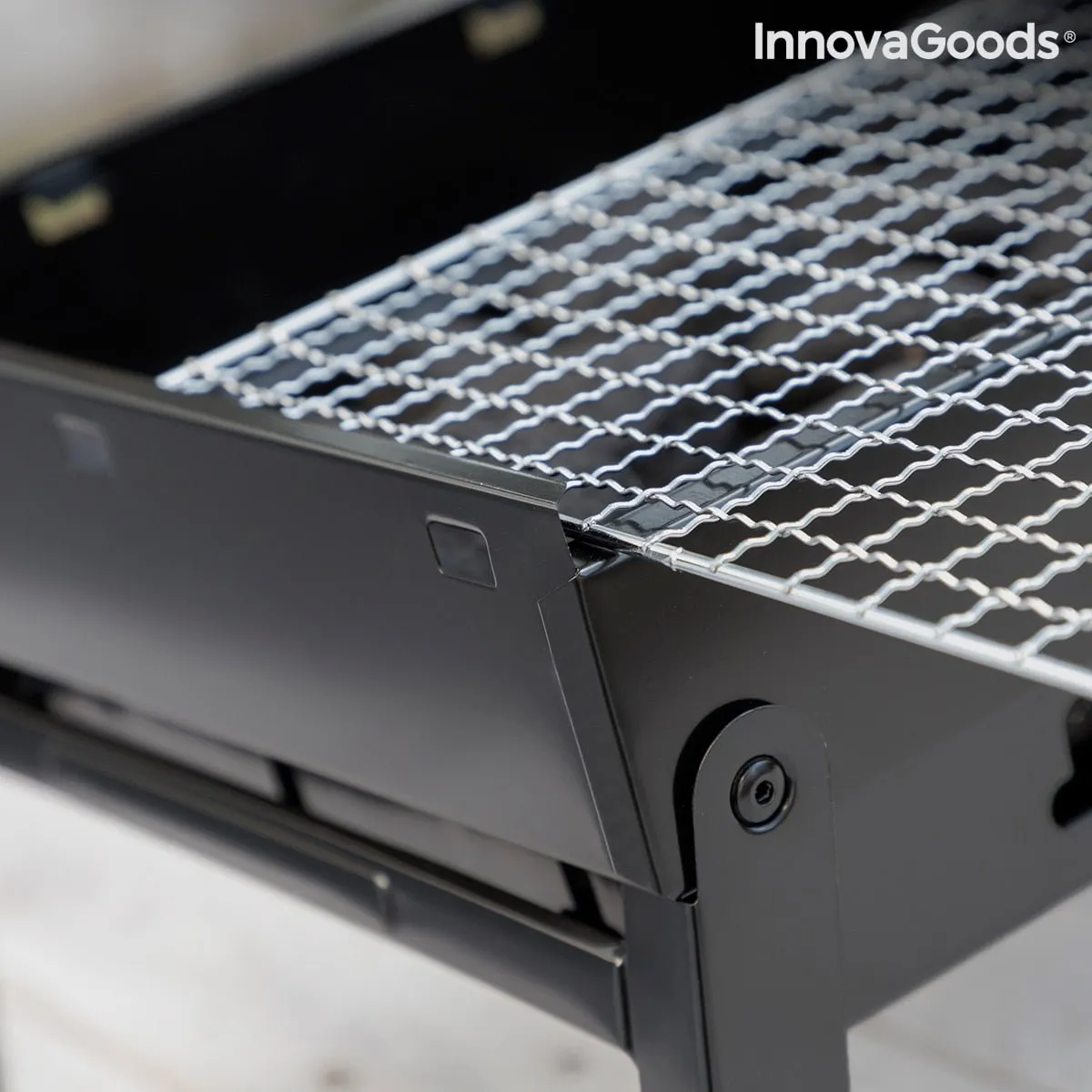 Barbecue portable & pliable à charbon InnovaGoods - BearBQ