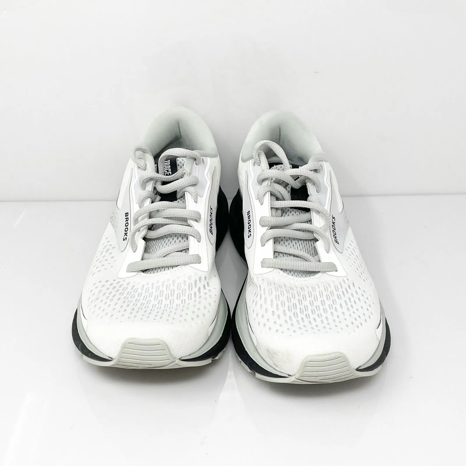 Brooks Womens Trace 3 1204011B191 White Running Shoes Sneakers Size 7 B