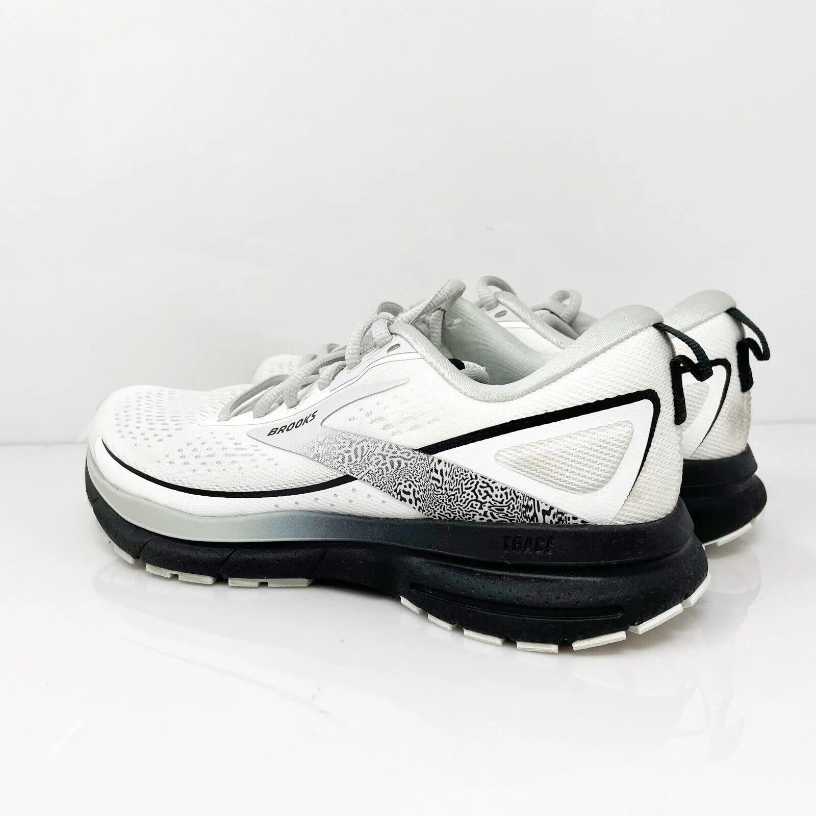 Brooks Womens Trace 3 1204011B191 White Running Shoes Sneakers Size 7 B