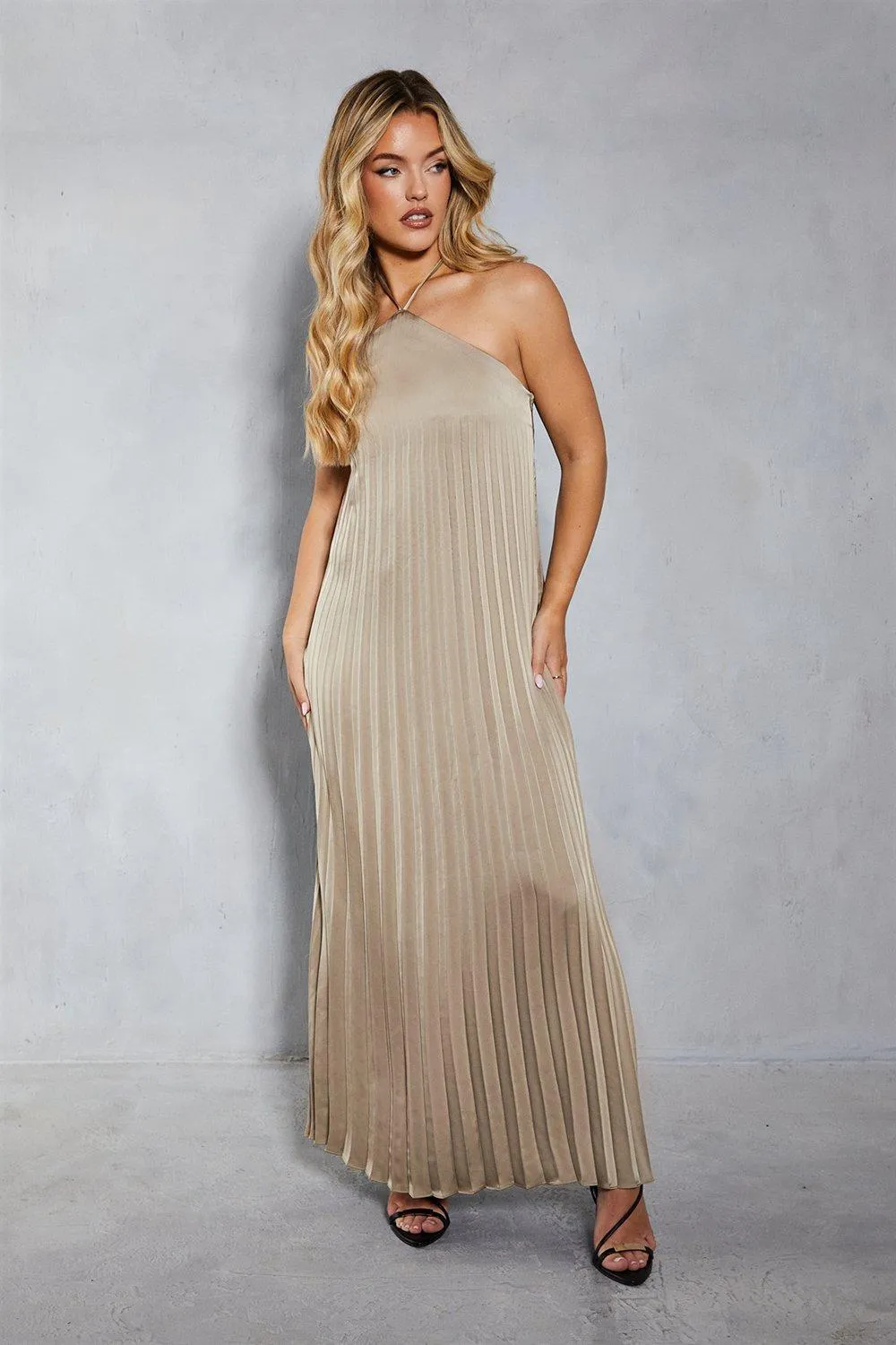 Dresses | Satin Pleated Strappy Halterneck Low Back Maxi Dress | MissPap