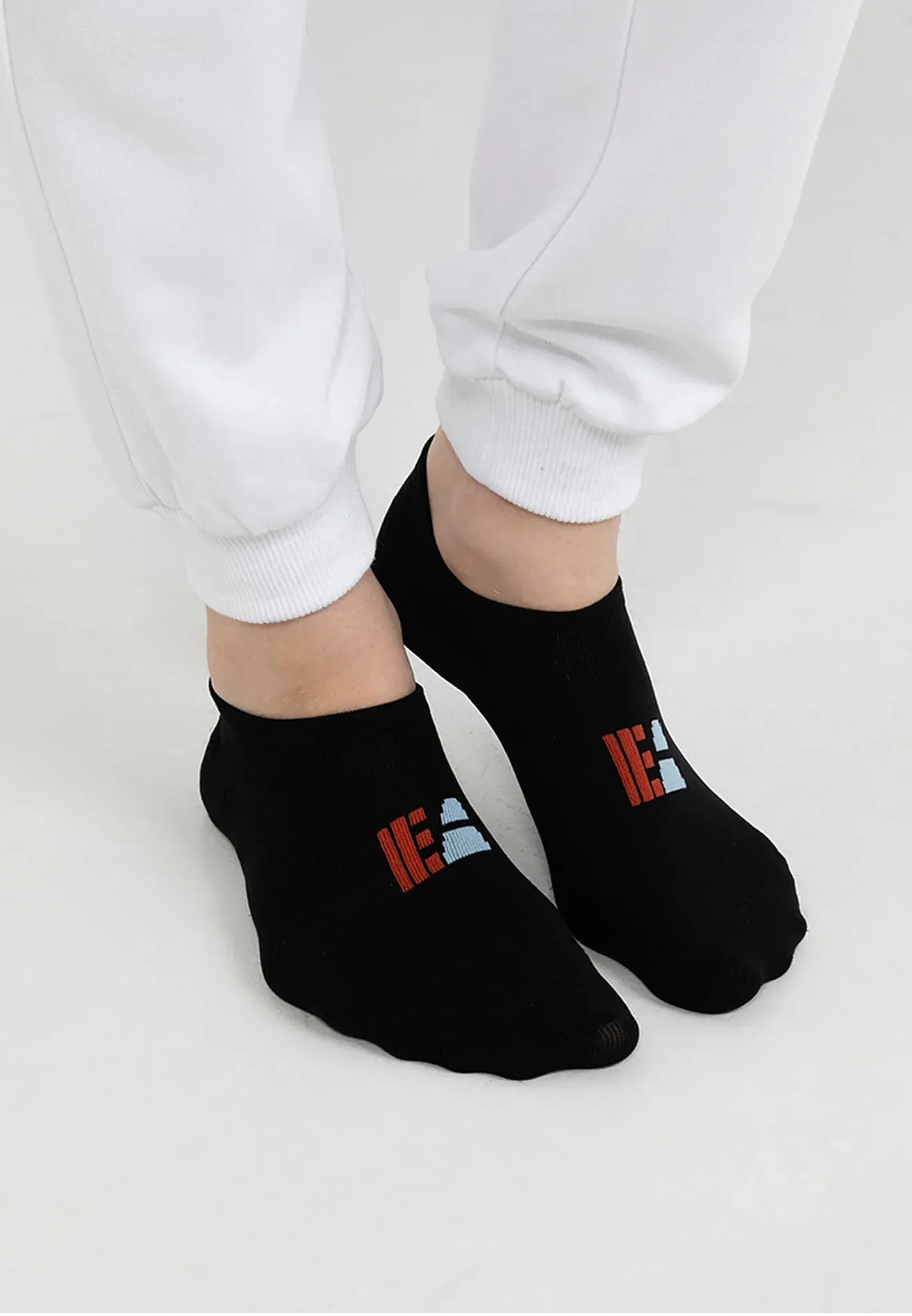 ELLE Active Essential Low-Cut Socks