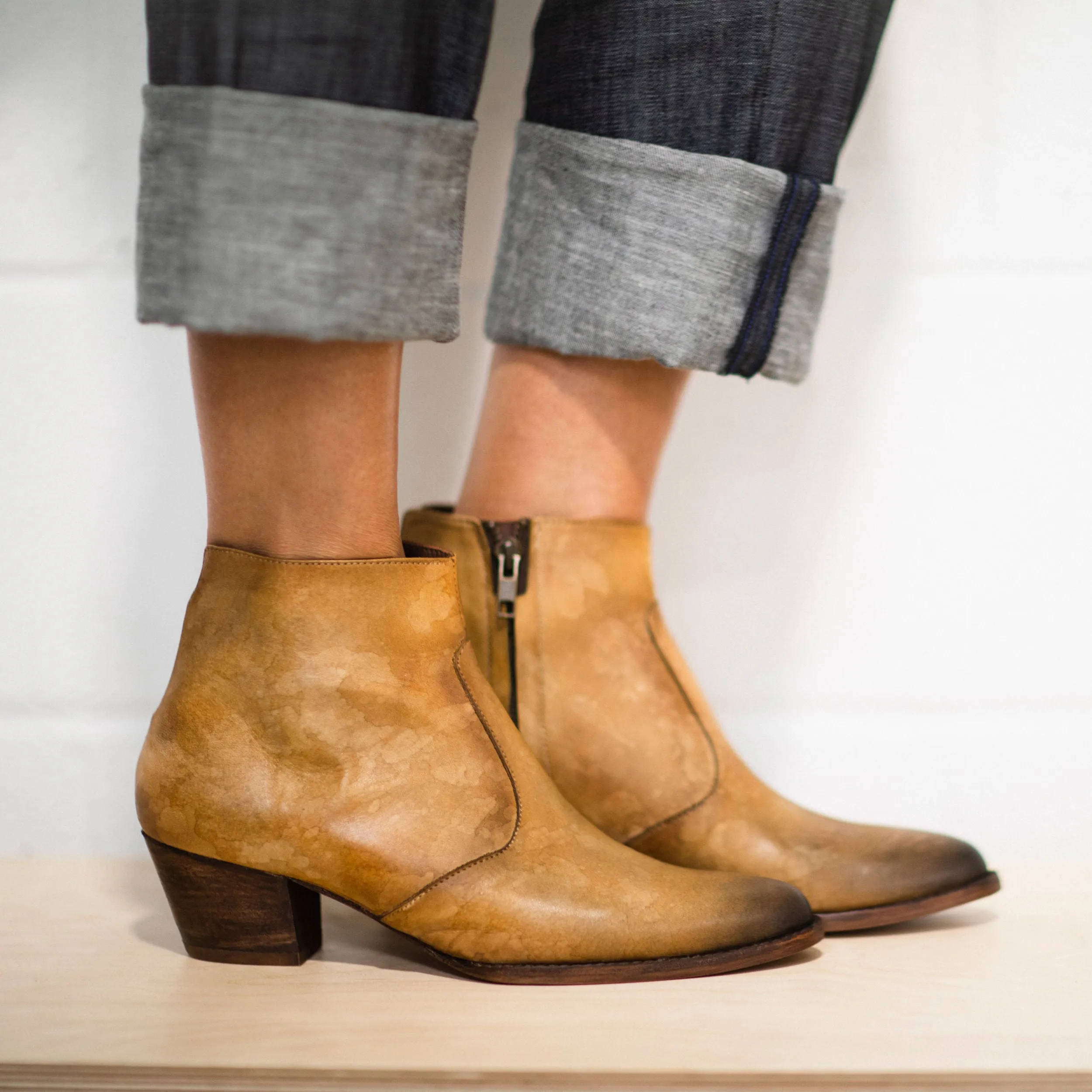 Jane – Side-Zip Ankle Boot