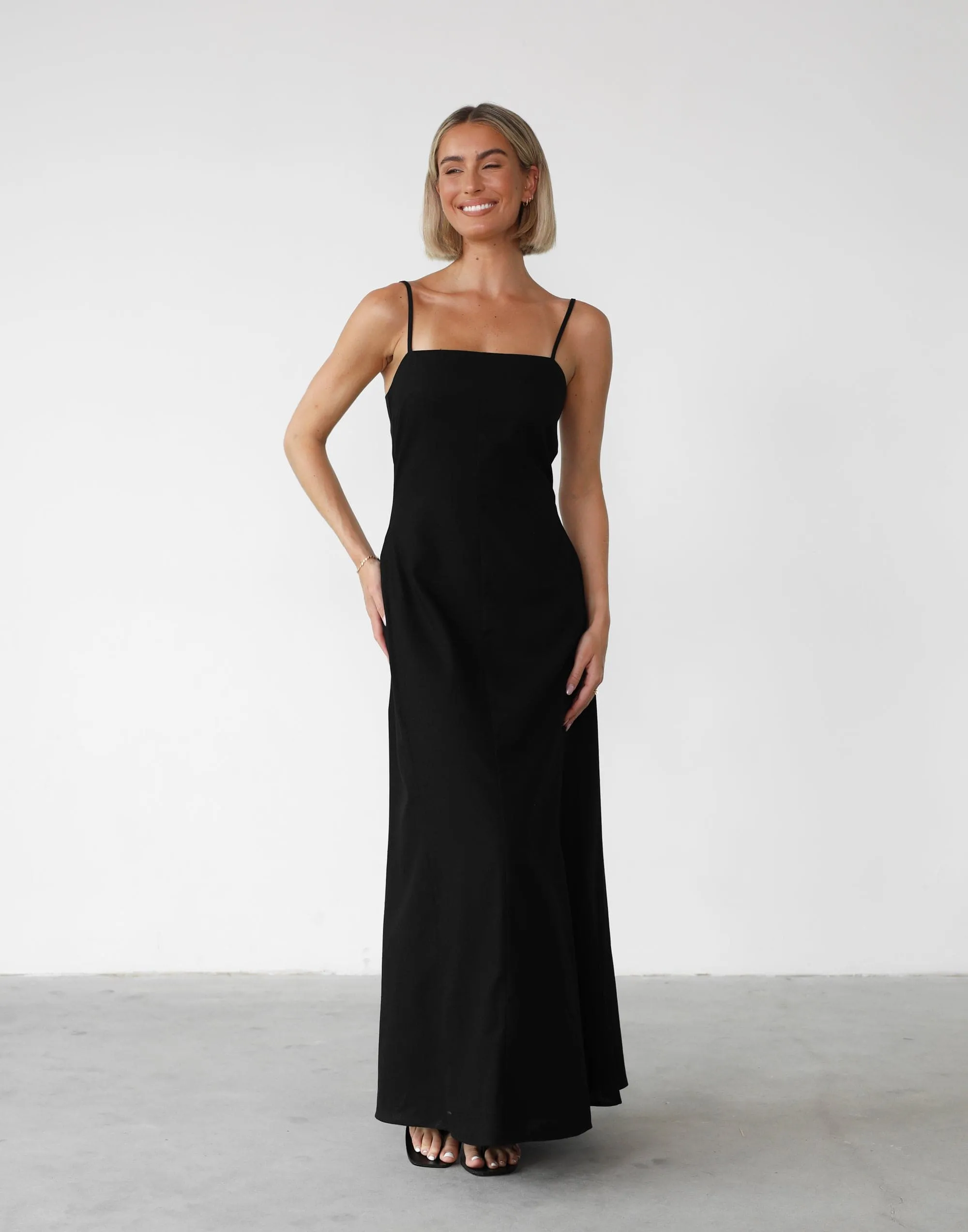 Norah Maxi Dress (Black)