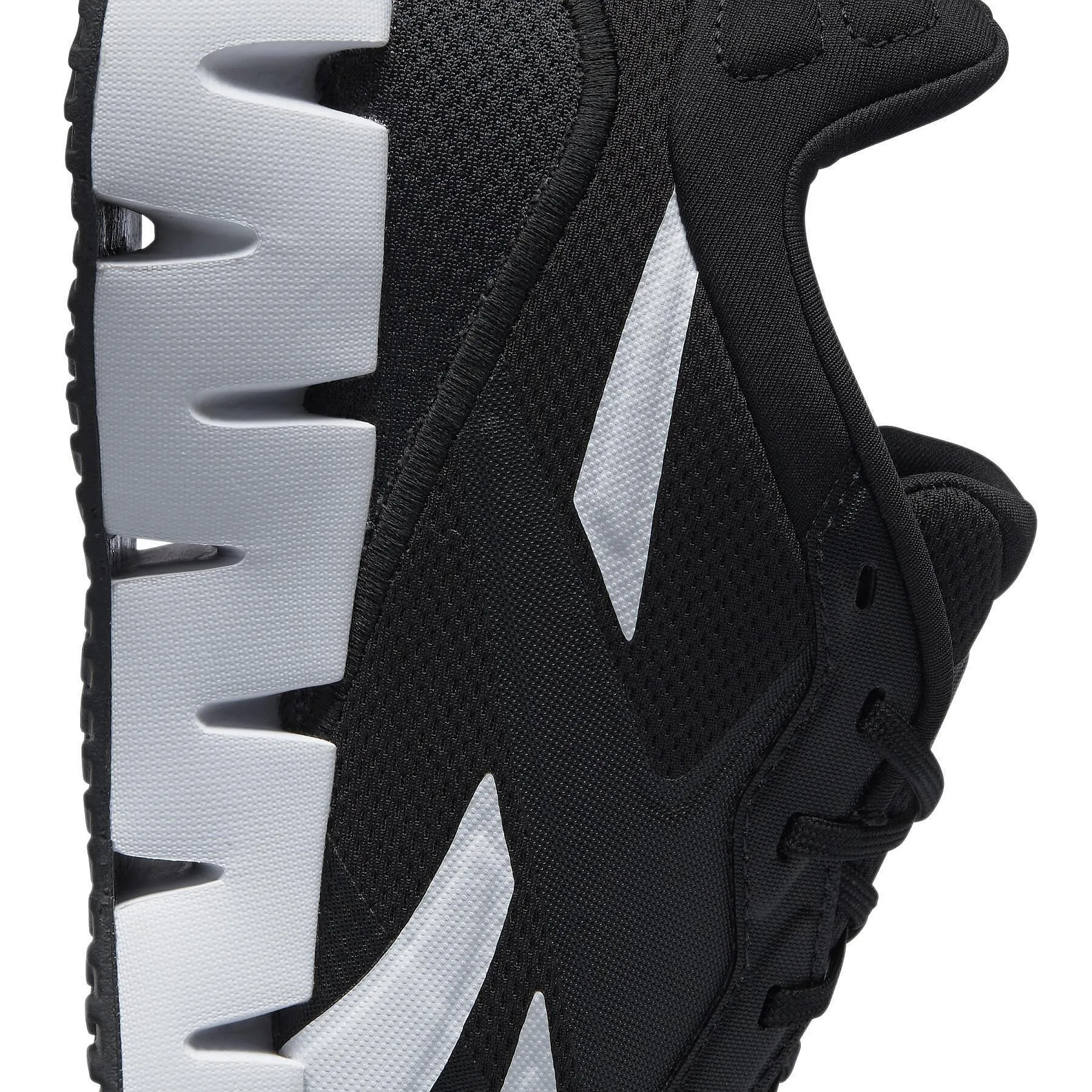 shoes Reebok Zig Dynamica 4 - Core Black/Cloud White/Core Black - men´s