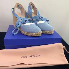 Stuart Weitzman NIB blue ankle tie straw wedges