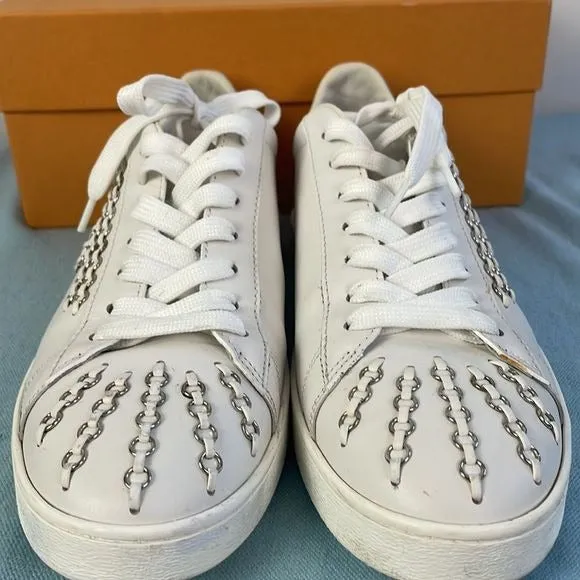 TodsWhite With Chain Detail Sneakers