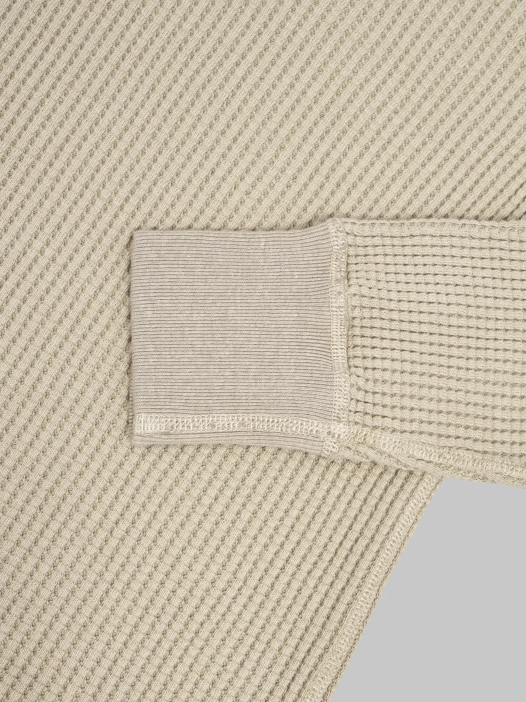 UES Thermal Big Waffle T-Shirt Beige