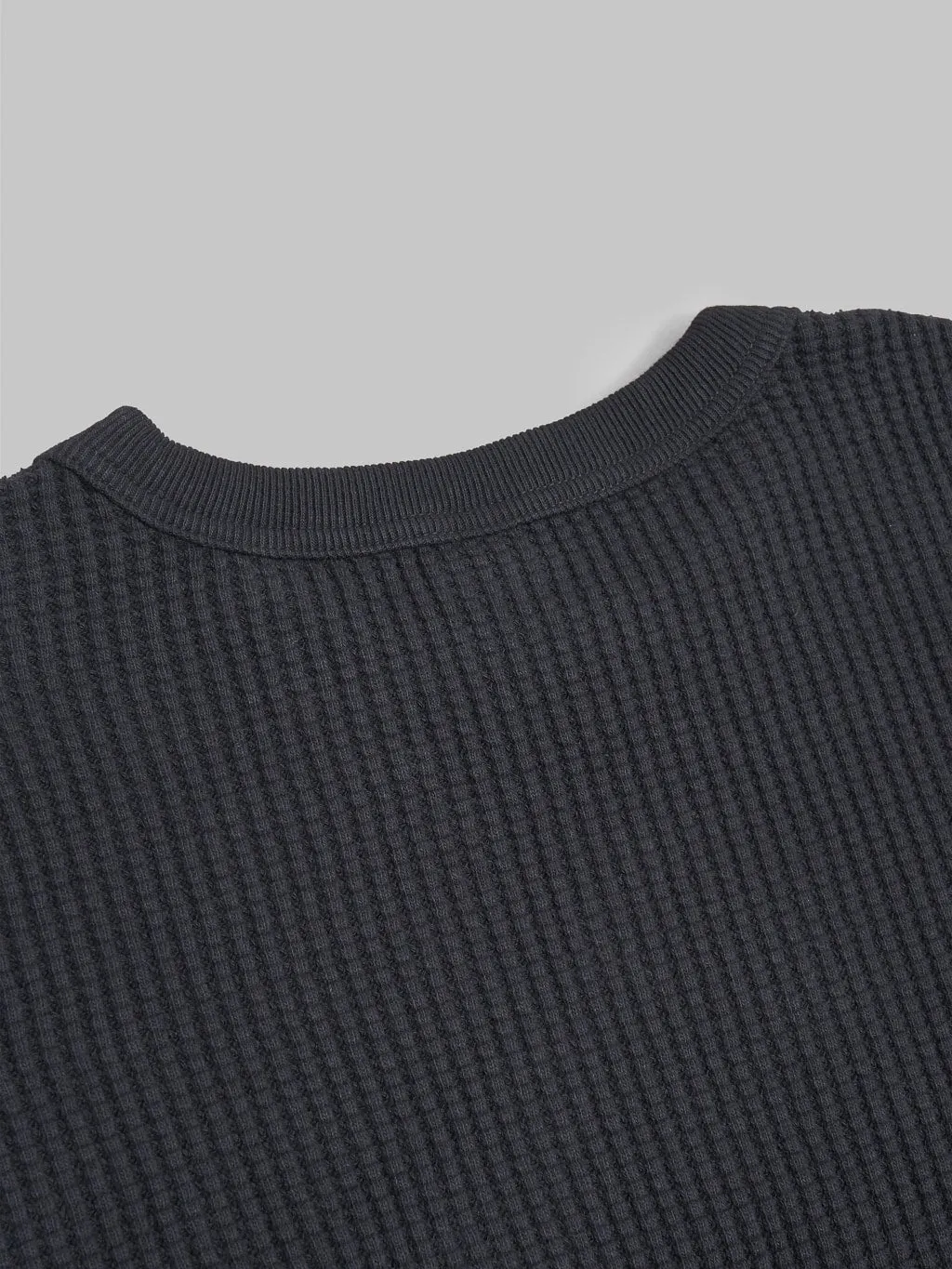 UES Thermal Big Waffle T-Shirt Black