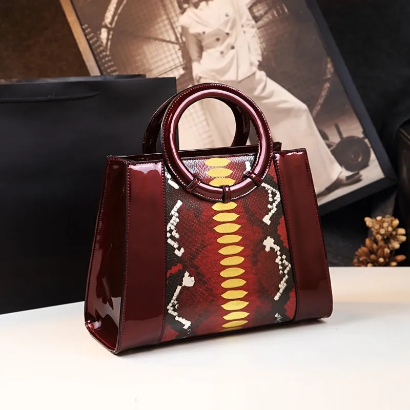 Women's Portable Serpentine Pattern Cowhide Leather Shoulder Handbag